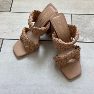 Alter’d State Sandals